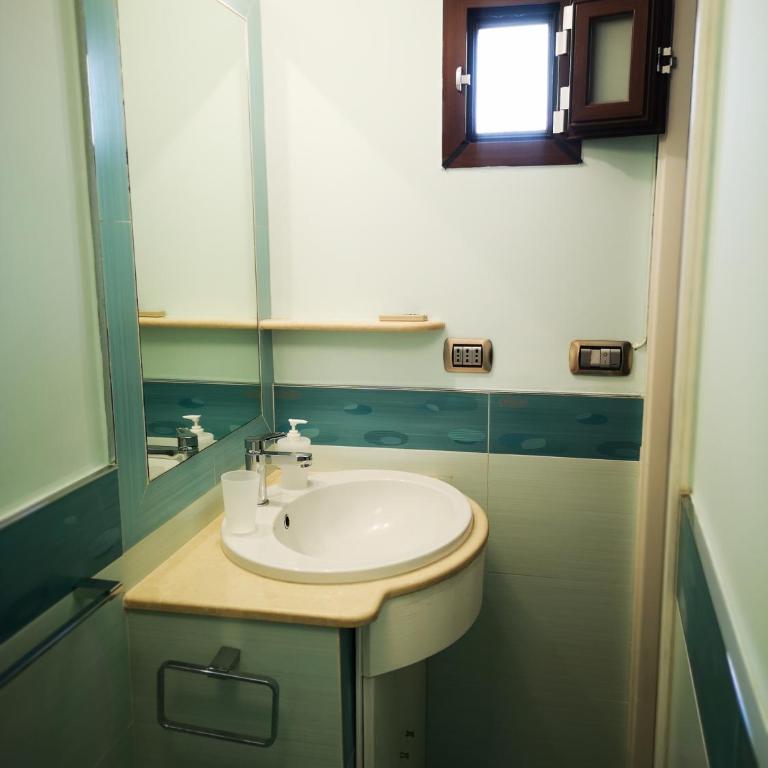B&B L'annunziata - Camera Matrimoniale con Bagno Privato - 14