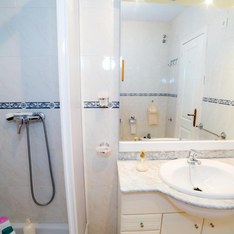 Condesa Playa - Two-Bedroom Apartment - 20