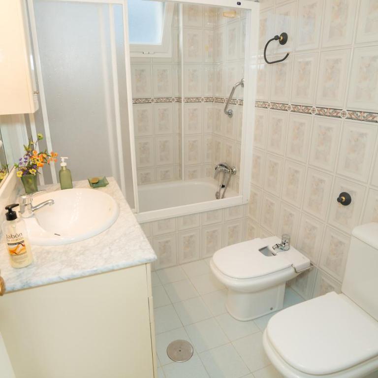Condesa Playa - Two-Bedroom Apartment - 17