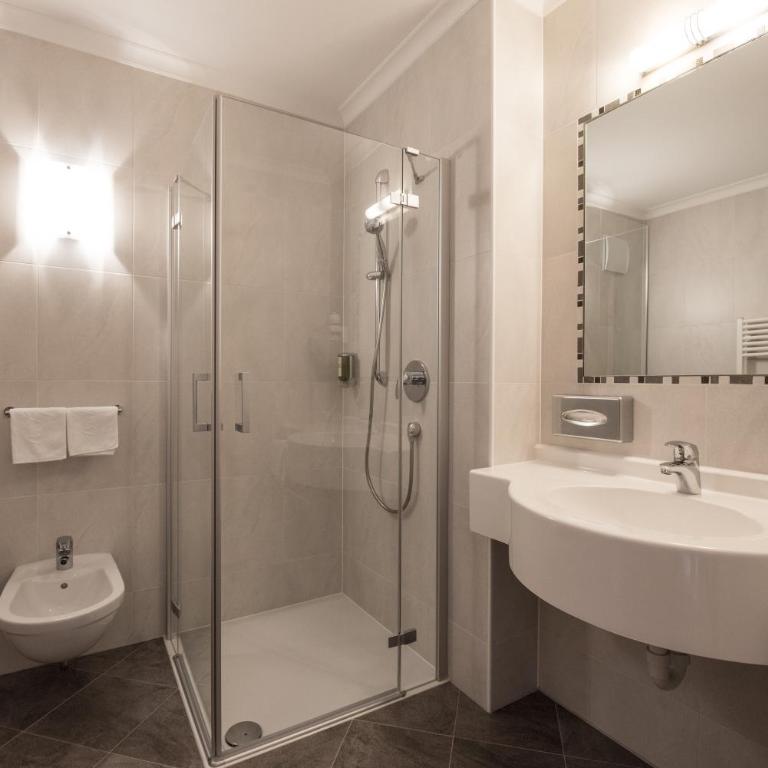 Garni Hotel Bel Vert - Camera Matrimoniale Comfort - 1