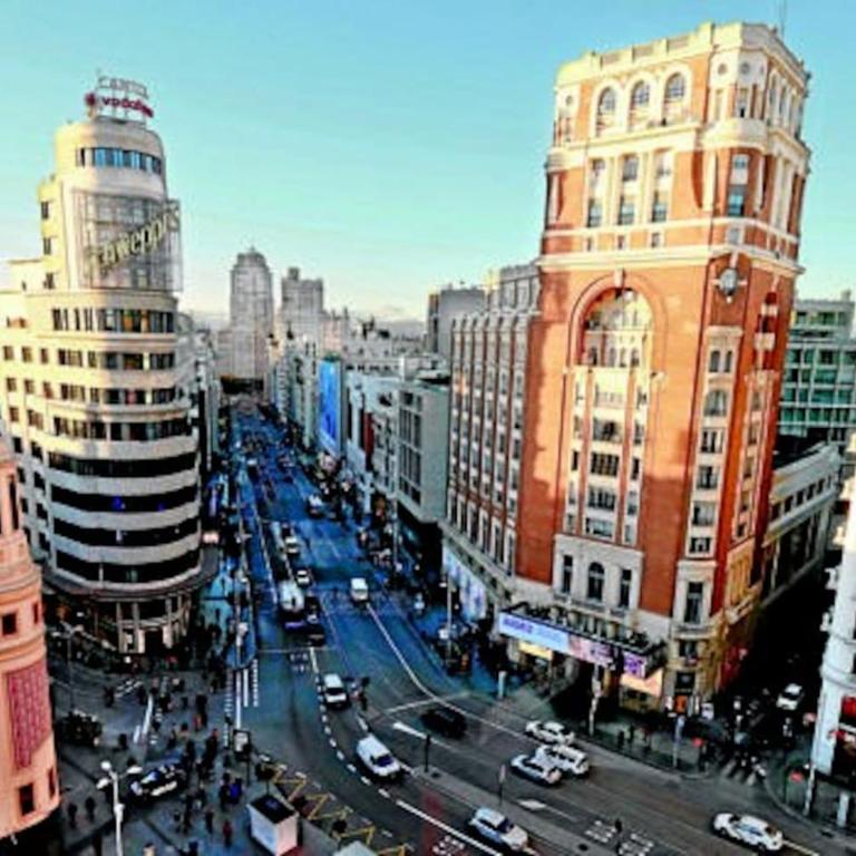 Beautiful 2 bedroom apartment Tirso de Molina By Batuecas - Apartment - 12
