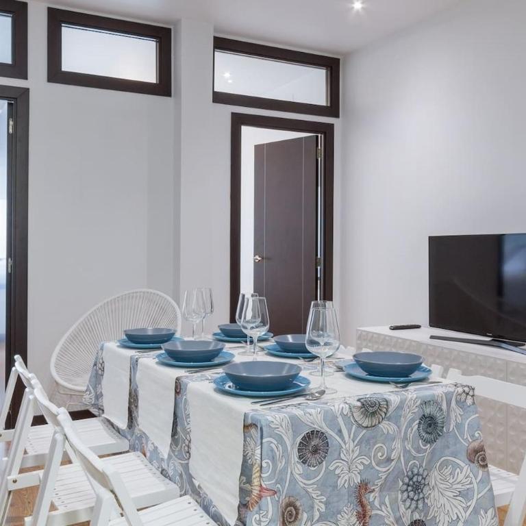 Beautiful 2 bedroom apartment Tirso de Molina By Batuecas - Apartment - 15