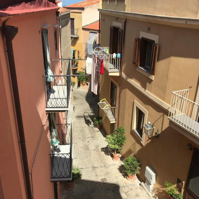 Saraceni 20 - Appartamento con Balcone - 28