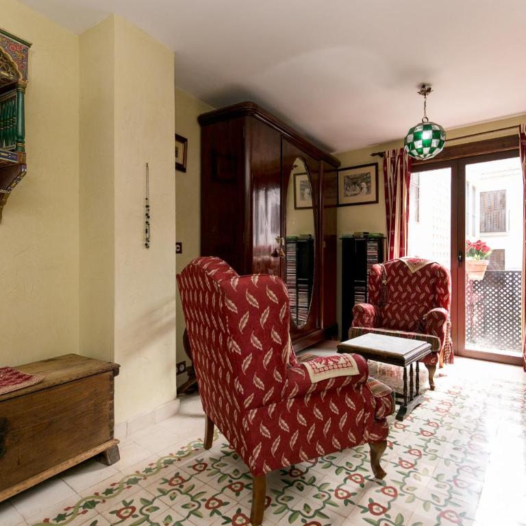 Charming Andalusian house - free parking - Vacation Home - 34