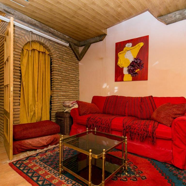 Charming Andalusian house - free parking - Vacation Home - 54