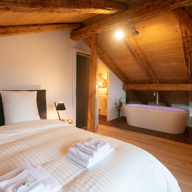 La Grande Maison - Zimmer mit Kingsize-Bett und Whirlpool - 6