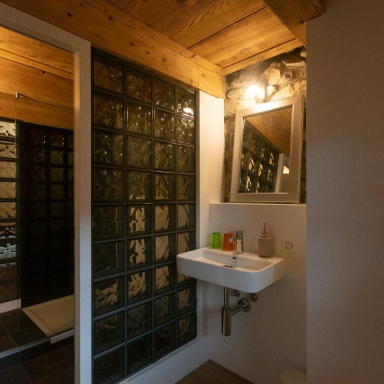 La Grande Maison - Doppelzimmer mit Whirlpool-Badewanne - 4