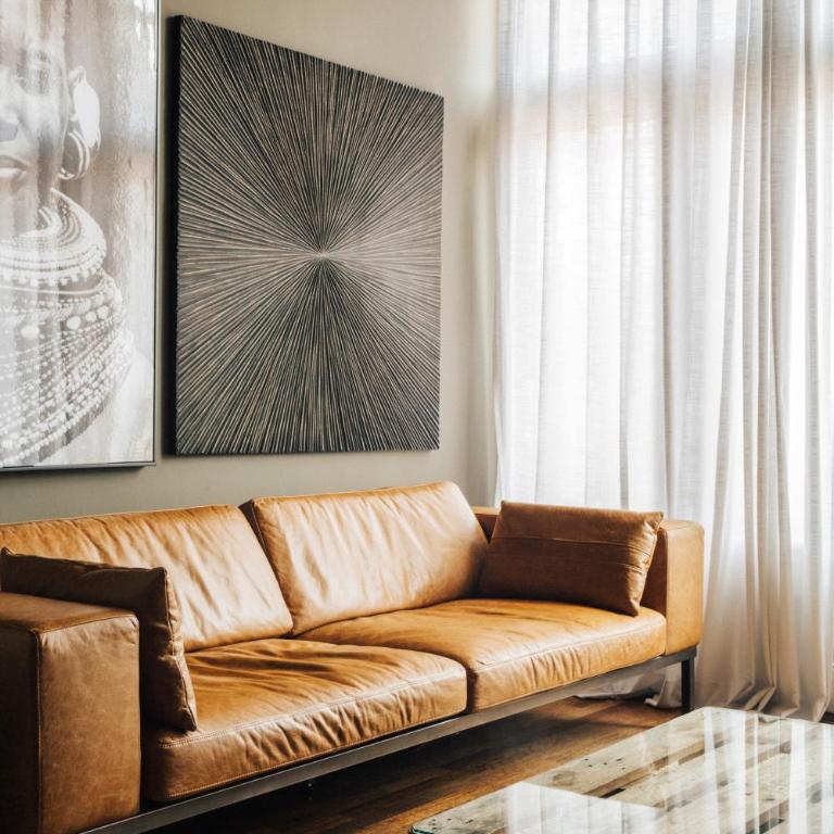 Barcelona Apartment Val - Deluxe Three-Bedroom Apartment - 9