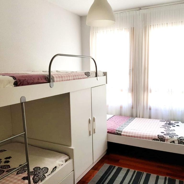Vivienda Turística Pirineos XXI - Apartment - 3