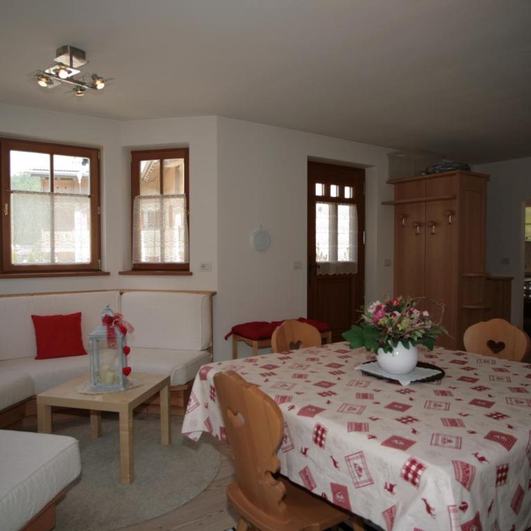 Villetta ai Pini Deluxe - Appartamento con 2 Camere da Letto - 32