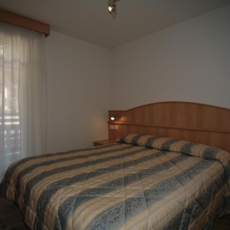 Villetta ai Pini Deluxe - Appartamento con 2 Camere da Letto - 21