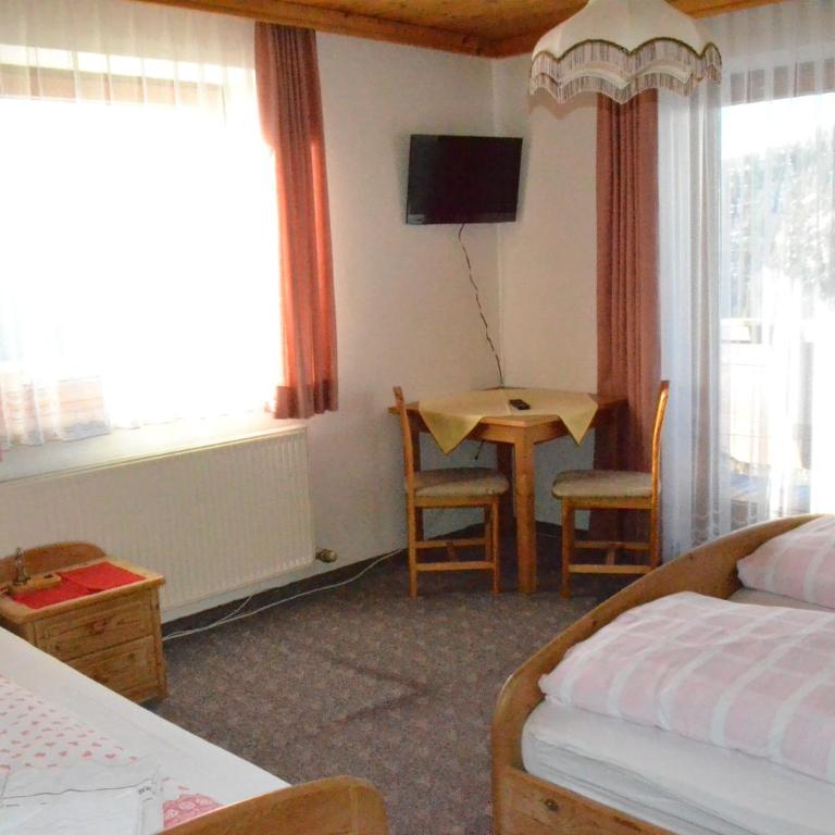 Innviertler Berggasthof - Dreibettzimmer - 5