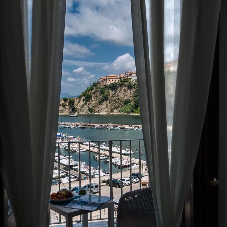 La Sciabica - Camera Matrimoniale con Vista Mare - 12
