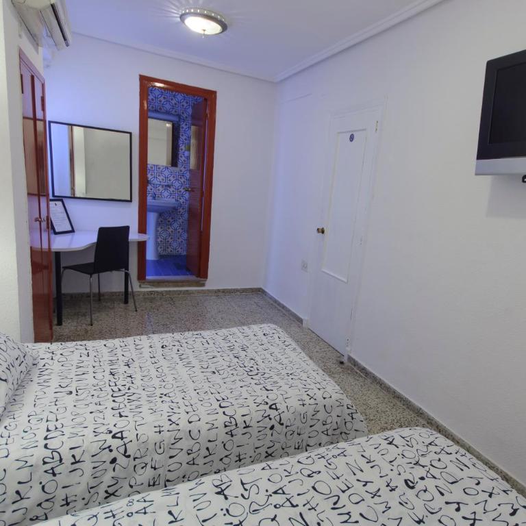 Hostal On Dormire Valencia - Double or Twin Room - 3