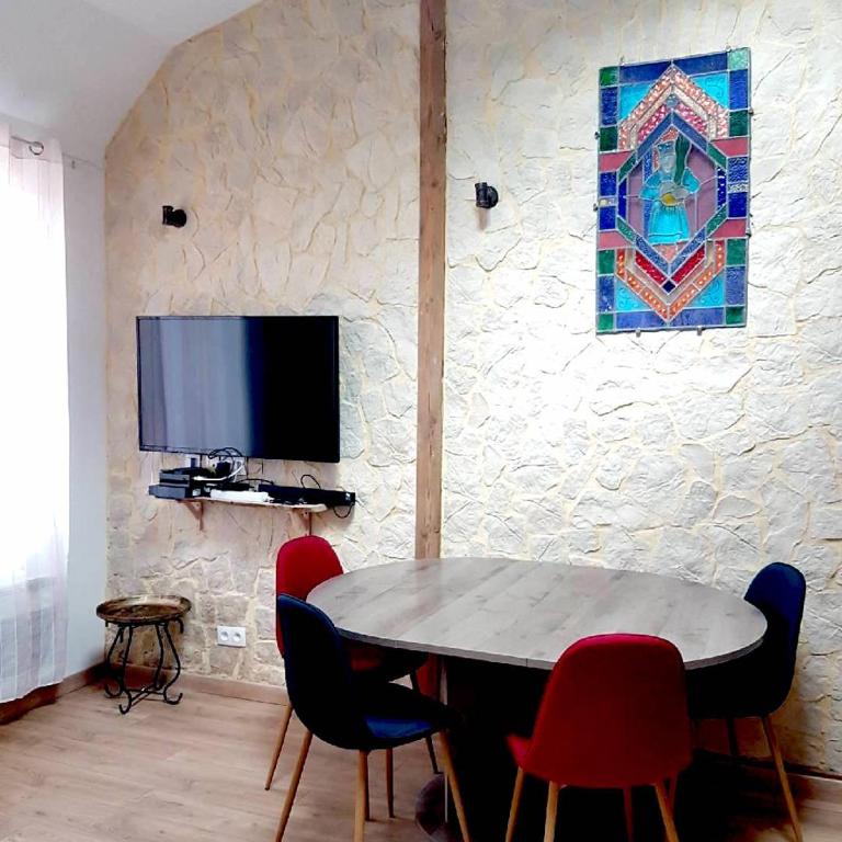 Capitaine Pirrodi - Apartamento - 1
