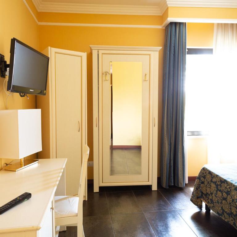Cervara Park Hotel - Camera Doppia con Letti Singoli - 11
