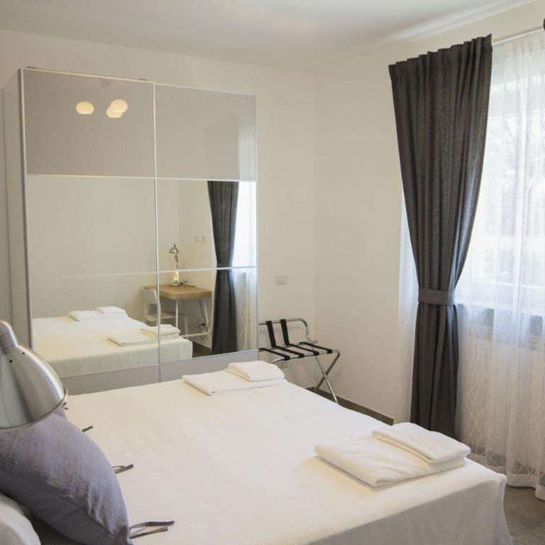 Rosa's House Rome Airport - Appartamento Standard - 10