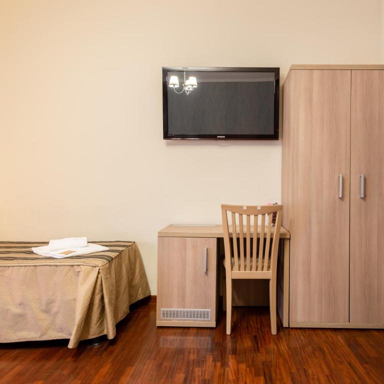 Dreams Roma B&B - Camera Quadrupla Deluxe - 11
