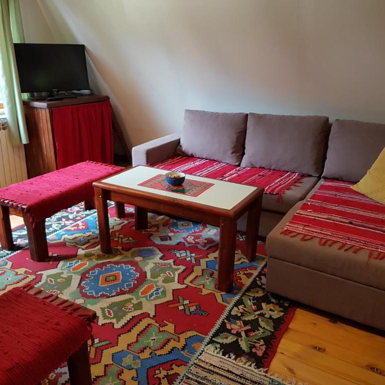 Snow Angel Jahorina - Two-Bedroom House - 2