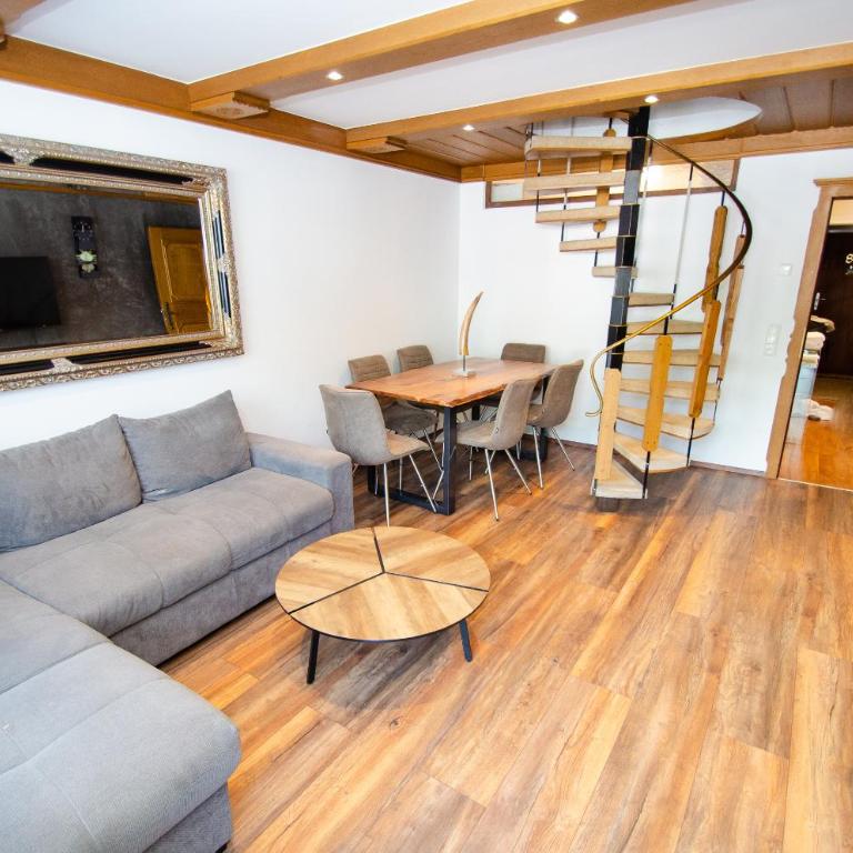 Penthouse EightyOne incl SUMMER CARD by All in One Apartments - Maisonette - 14