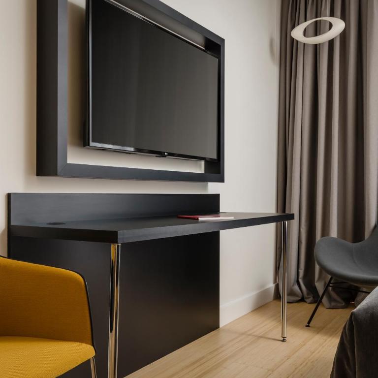 Dorma Plaza Catalunya - Superior Double Room - 4