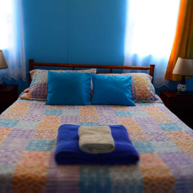 Hostal Aventura Austral - Double Room with Private Bathroom - 2