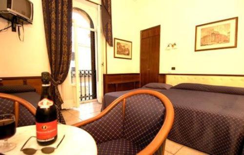 Hotel Nardizzi Americana - Camera Tripla - 1