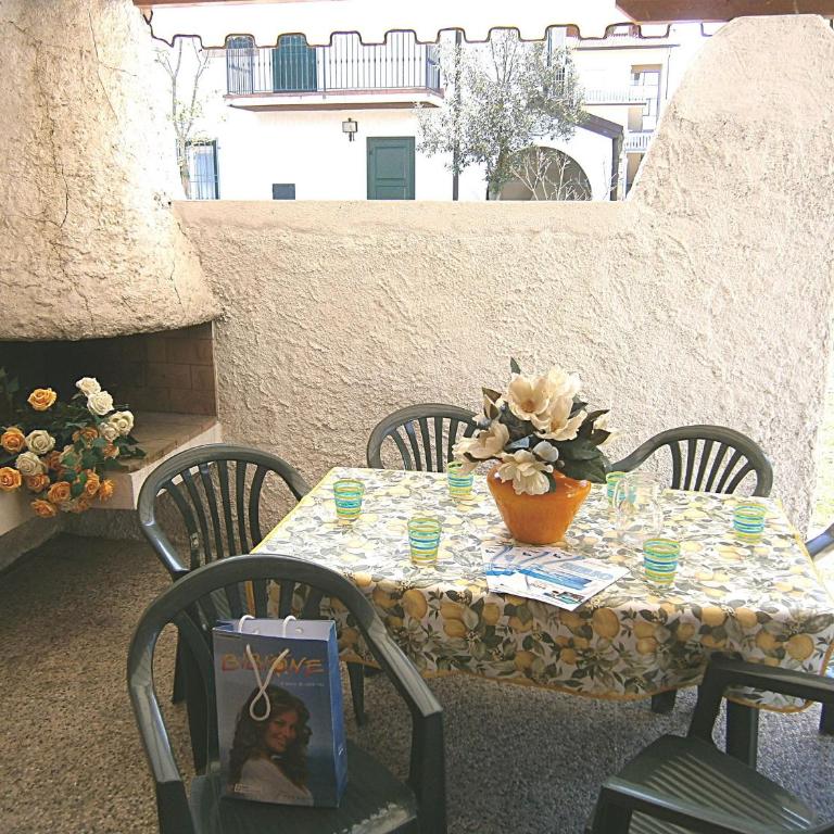 Dina/Viel - Two-Bedroom Apartment - 7