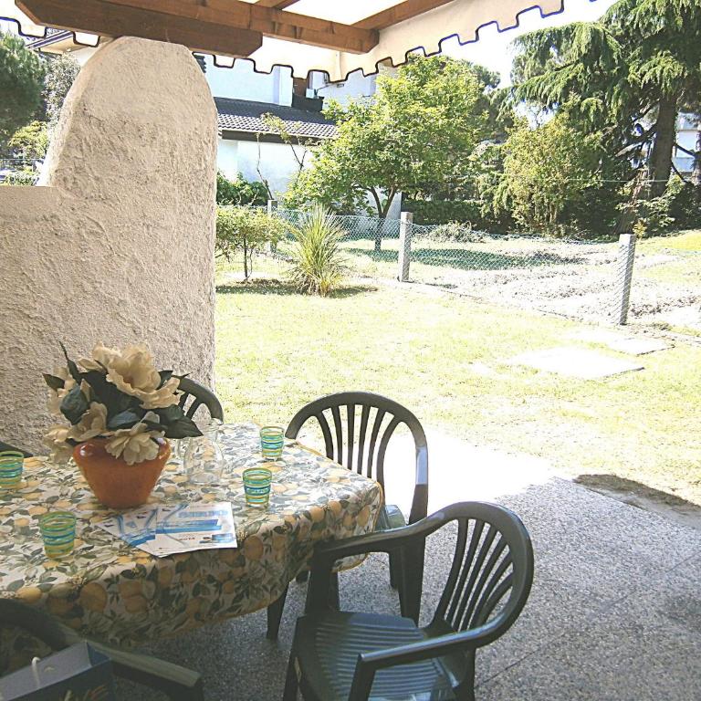 Dina/Viel - Two-Bedroom Apartment - 13