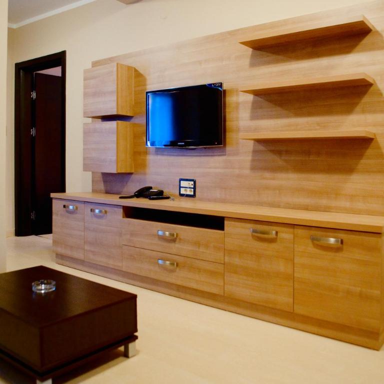 Vila V Lux Apartments - Two-Bedroom Apartment with Partial Sea View - 9