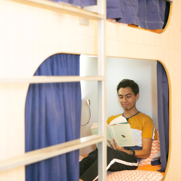 Rocket Hostels Gracia - Bed in 6-Bed Mixed Dormitory Room - 2