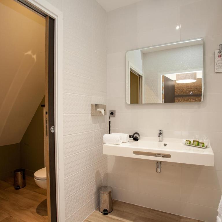 Hôtel La Hoirie - Chambre Double Confort Contemporaine - 3
