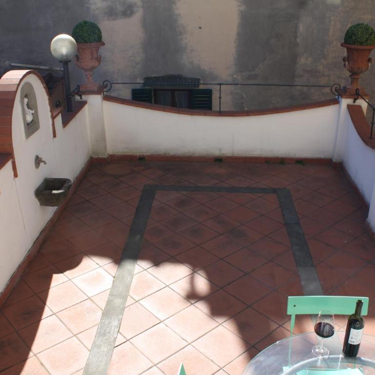 S.Zanobi courtyard house w/ terrace - Appartamento - 42