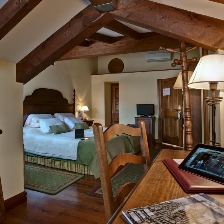 Airas Nunes by Pousadas de Compostela - Double or Twin Room - 11