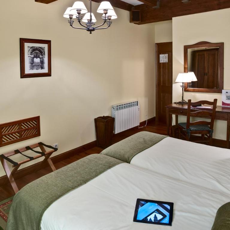 Airas Nunes by Pousadas de Compostela - Double or Twin Room - 4