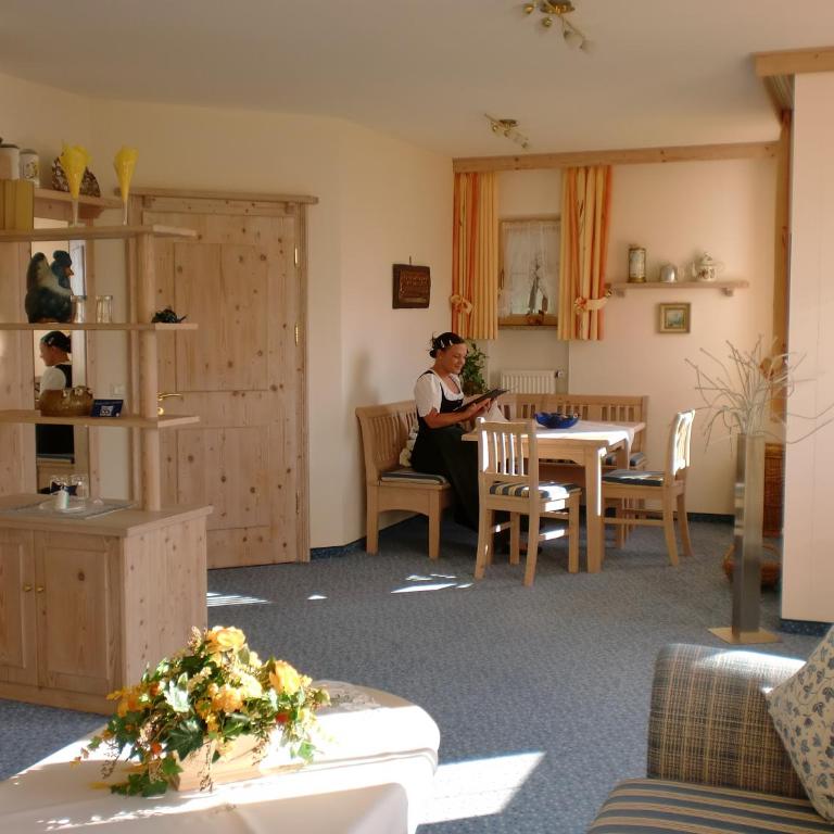 Hotel Restaurant Neu Meran - Superior Suite - 1