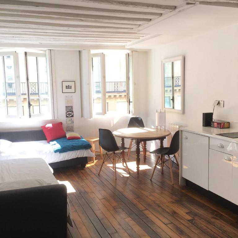 Chez Vous ST HONORÉ - Apartment - 8