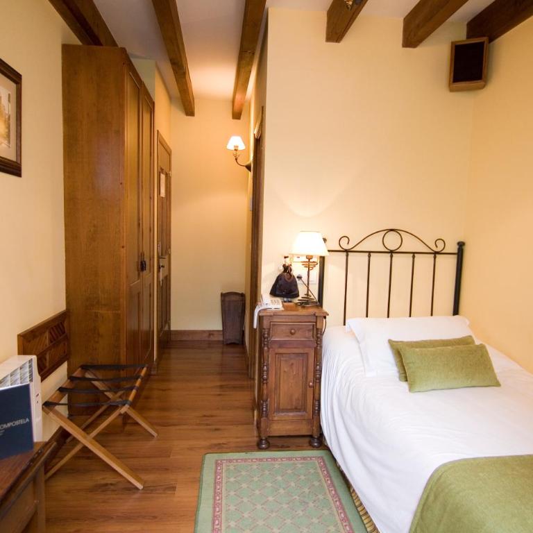 Airas Nunes by Pousadas de Compostela - Single Room - 4