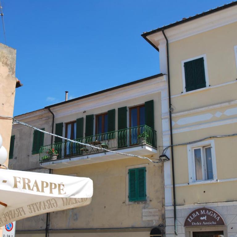 Casa Lidia - Centrale con balcone vista mare e aria condizionata - Appartamento - 3