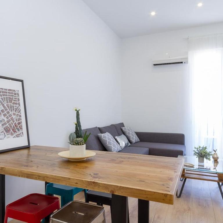 Marvelous Apartment of 3 Bedrooms near La Latina by Batuecas - Apartment - 5