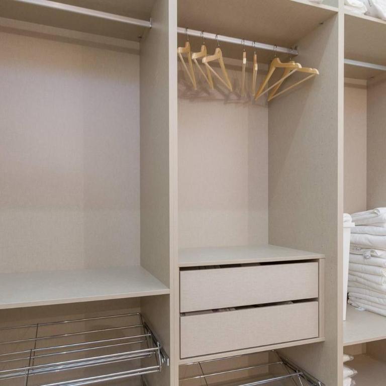 Marvelous Apartment of 3 Bedrooms near La Latina by Batuecas - Apartment - 13
