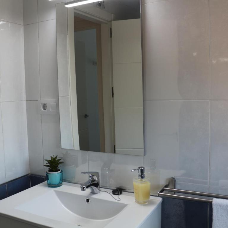 Apartamentos Roca Tarpeya - Apartamento de 3 dormitorios - 12