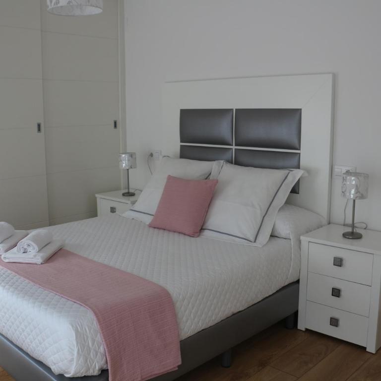 Apartamentos Roca Tarpeya - Apartamento de 3 dormitorios - 7