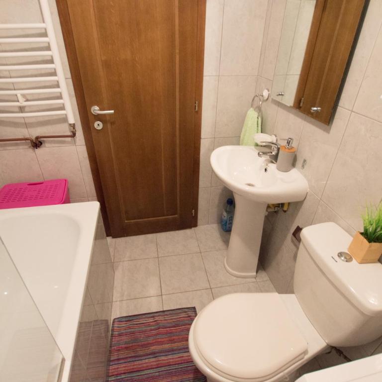 Apartment Holiday - Apartman sa Pogledom na Planinu - 21