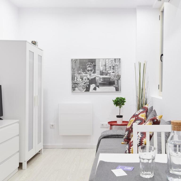 LEEWAYS APARTMENT in DIVINO PASTOR - Apartment - 12