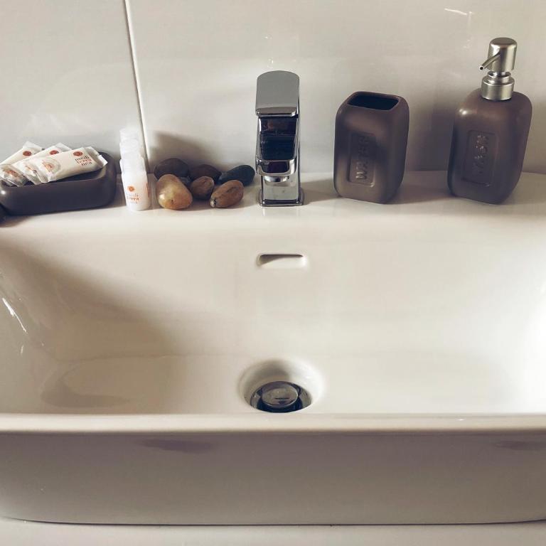 La Stella Di Napoli B&B - Camera Matrimoniale con Bagno Privato - 24
