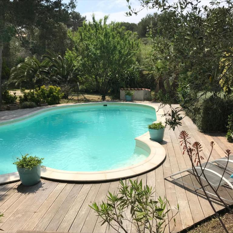 Rez de jardin villa independant Presqu'ile de Giens - Apartment - 1