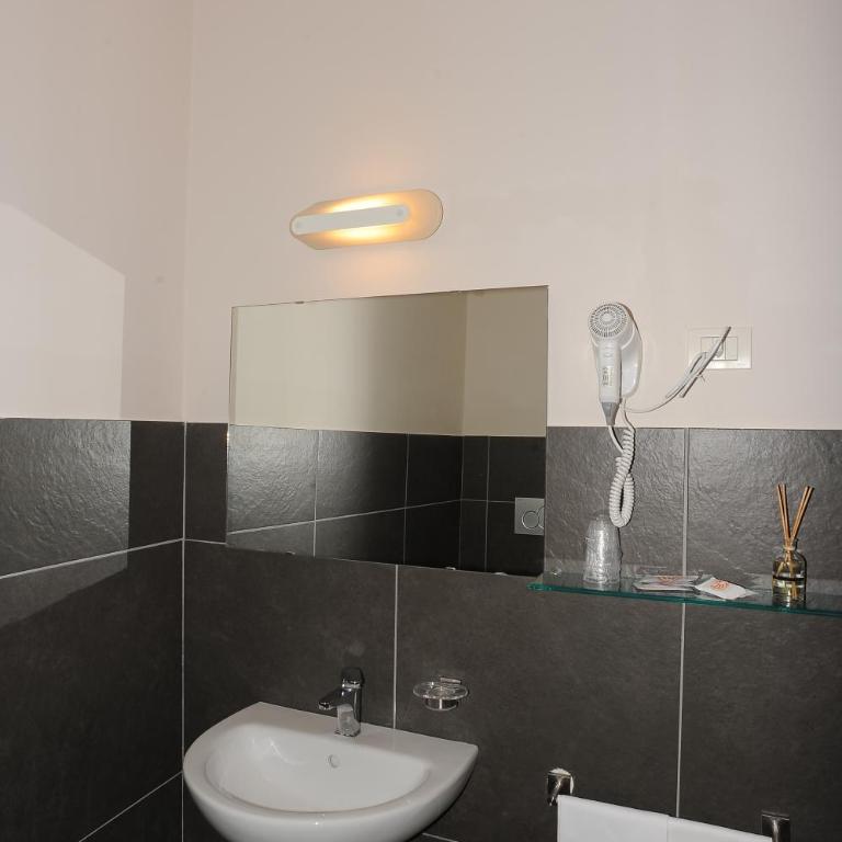 Hotel Cecco - Camera Tripla - 2