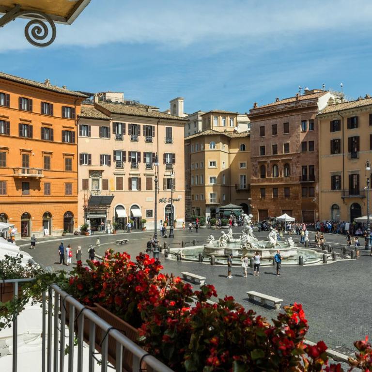 Hub Navona - Suite con Balcone e Vista Città - 6