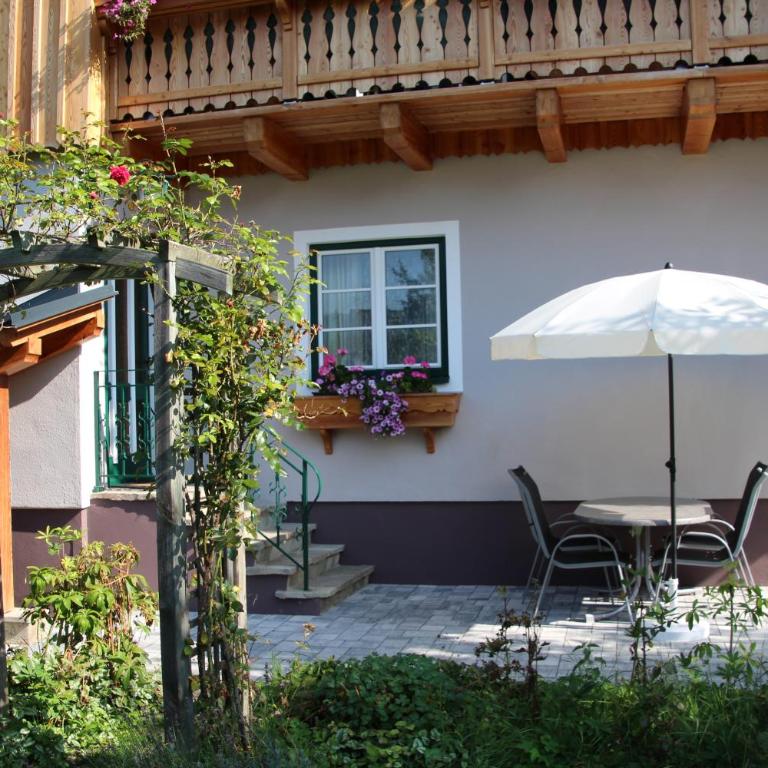 Ferienwohnung Brigitte - Apartment mit Gartenblick - 2